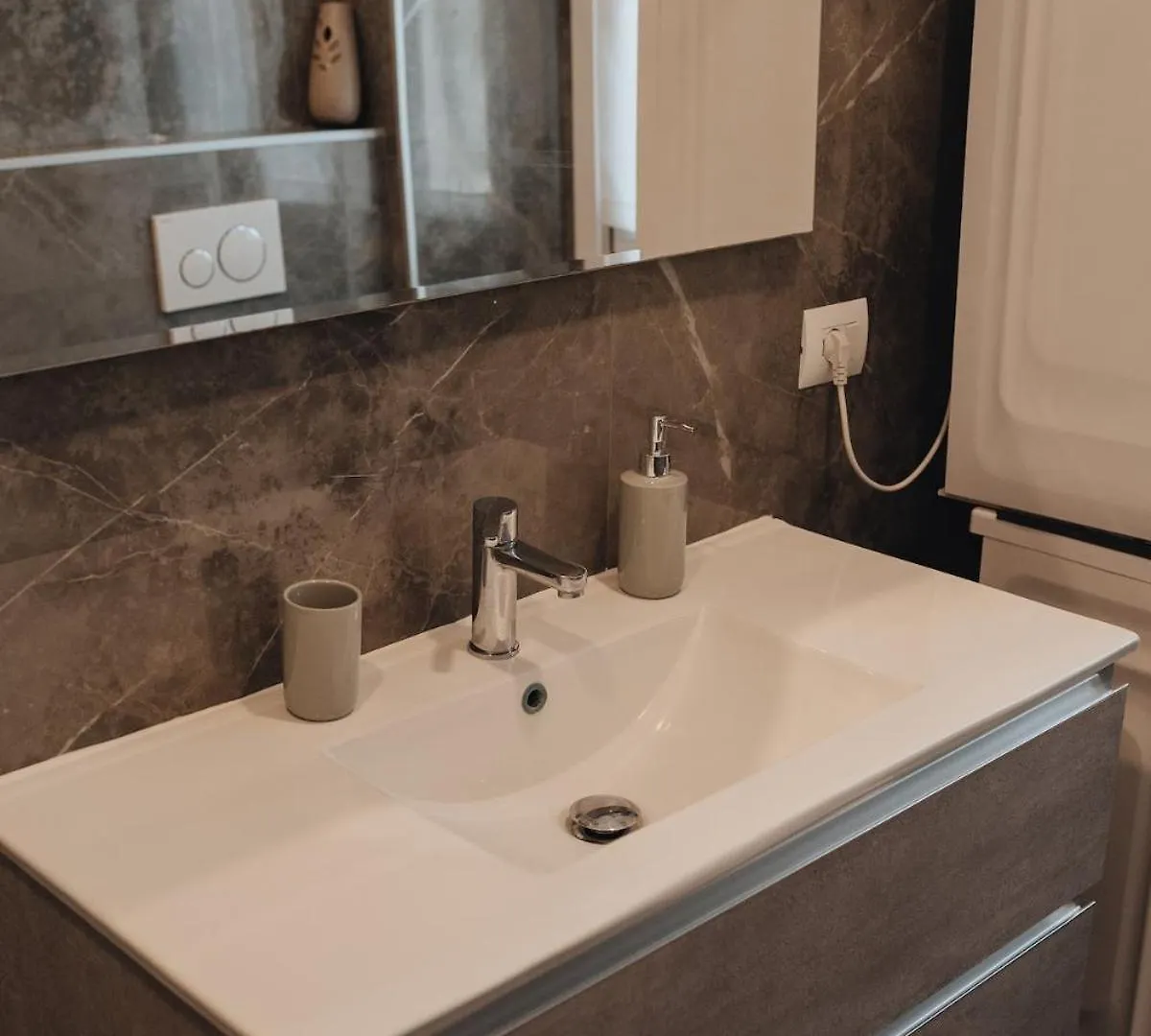 Casa Ndoi Apartment Mantova Italy